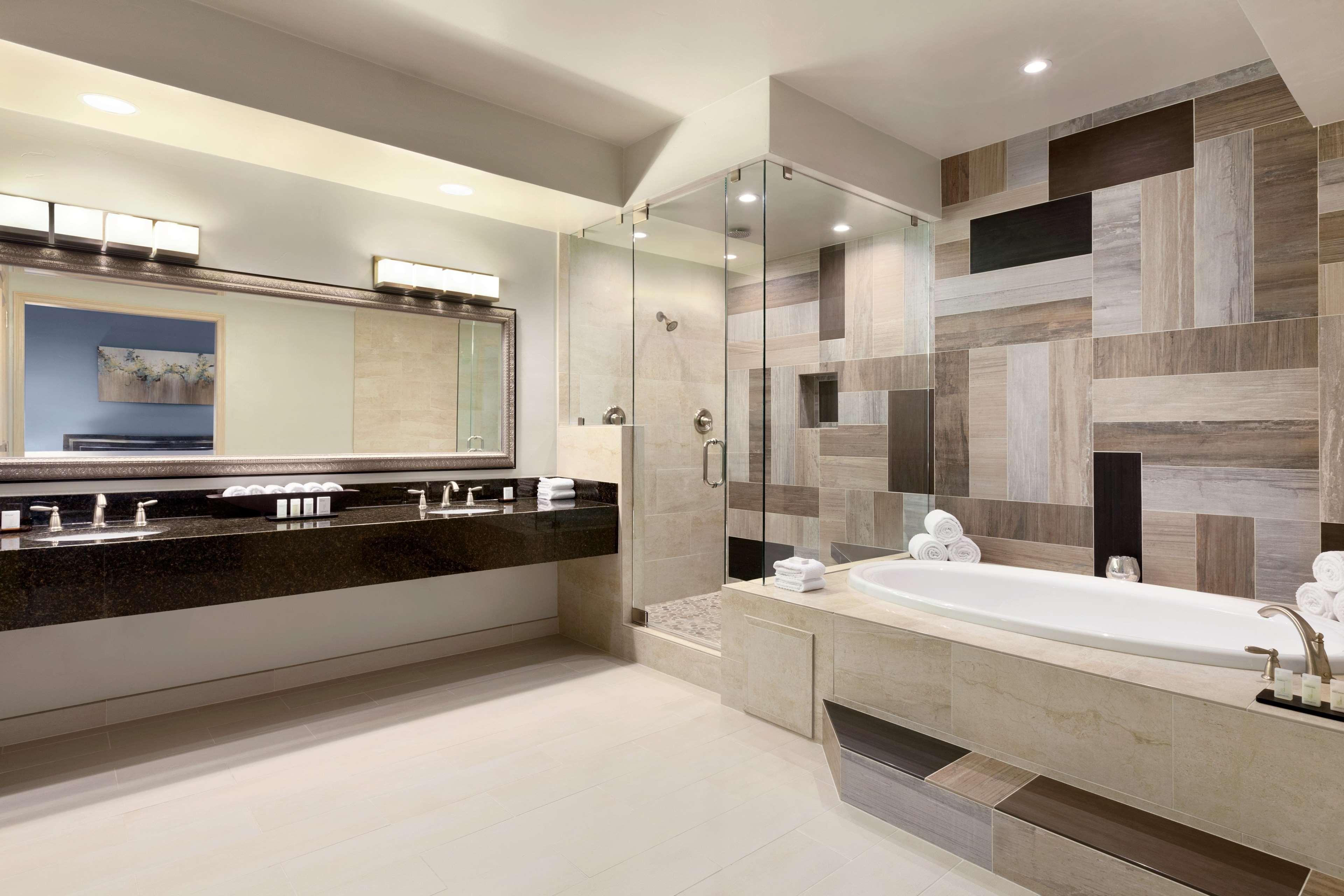Embassy Suites By Hilton Brea - North Orange County Ngoại thất bức ảnh
